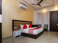 OYO 18607 Nights Inn, Delhi OYO 18607 Nights Inn, Delhi