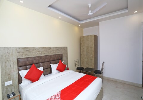 Hotel O Royal Stay