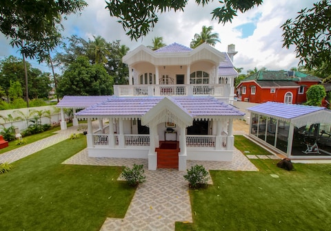 Villa Beleza Infinita | A Ultra luxurious villa with infinity pool & Jacuzzi