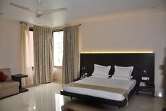 Hotel Little Chef, Kanpur Hotel Little Chef, Kanpur