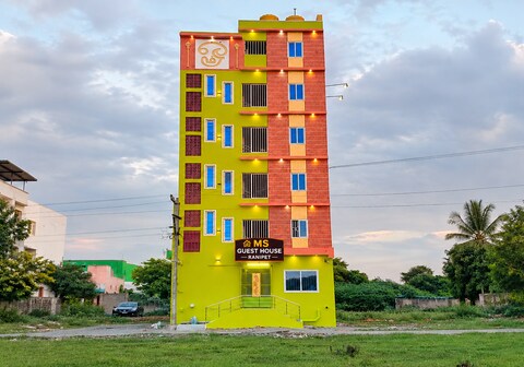 M.S.GUEST HOUSE