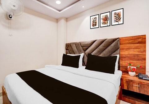 Townhouse Hotel Rachna Inn