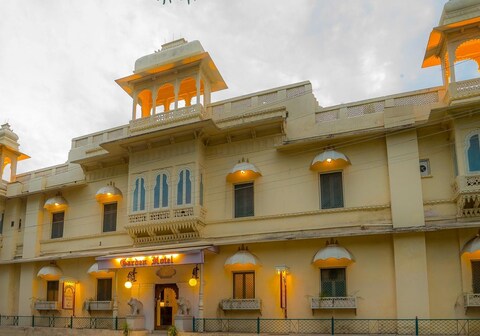 Garden hotel : Heritage by HRH Group of Hotels