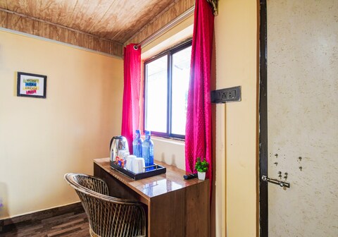 Hotel O Kheychun homestay