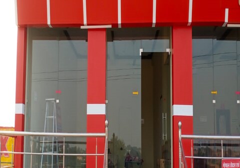 Krishan Gopal Hotel and family restaurant