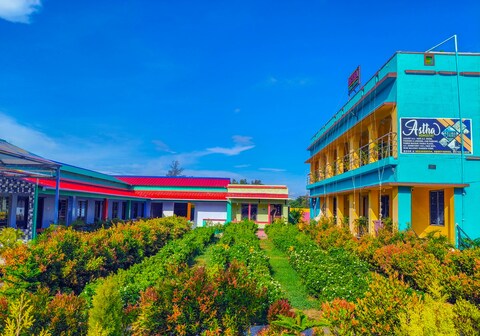Astha Homestay & Beach Resort