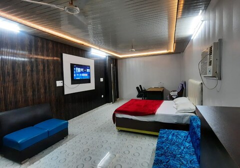 The Heaven Hotel Lucknow