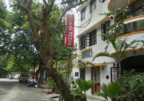 Mehaa Paradise Family Guest House