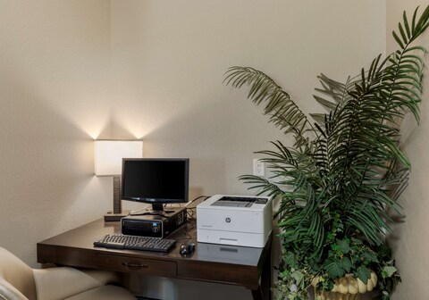 Best Western Plus Sweetwater Inn & Suites