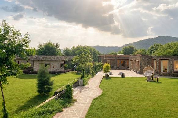 Sariska Kasba - A Village Resort