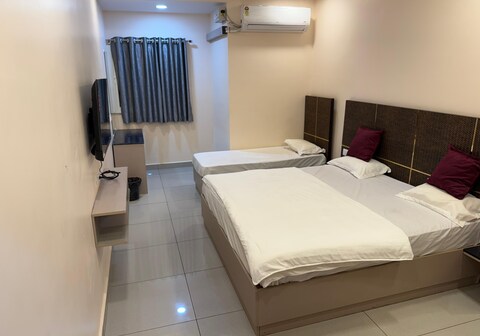 Sri Deepthi Lodge and Mini Function Hall