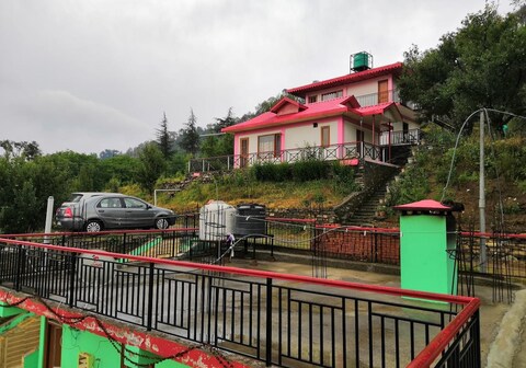 Jungle Valley Chail Homestay | Rooms & Restaurant