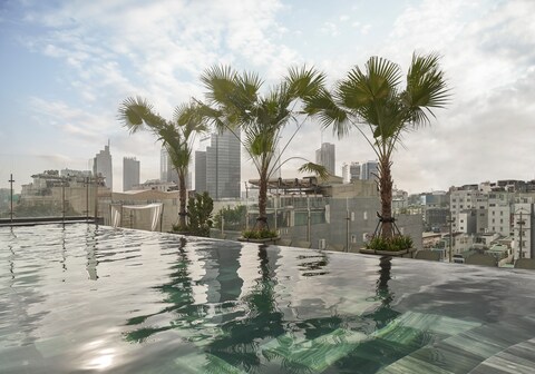 La Siesta Premium Lakeside