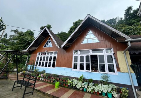 Rongo Hills View Homestay by StayApart