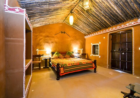 Camp Thar | Rooms & Pool