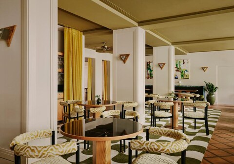 Locke am Platz Zurich