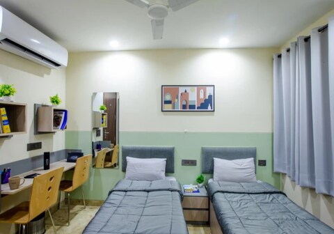 Covie East Of Kailash 52 | Female Only