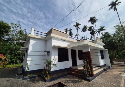 Grand Glorious Resort