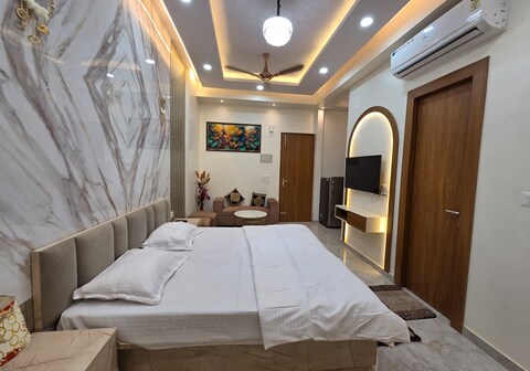 Ufairia Studios Bliss Chalets near Blue Sapphire