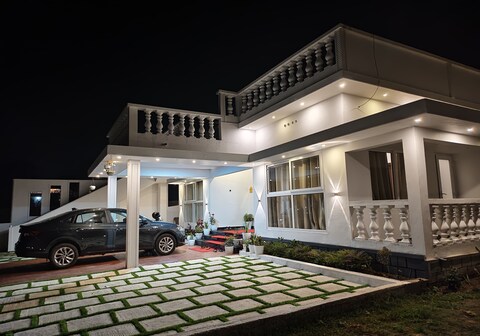 Adithya resorts vagamon