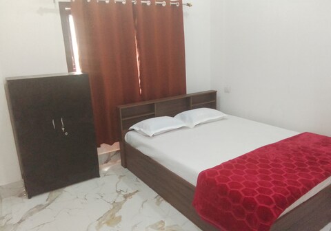 RB GUEST HOUSE