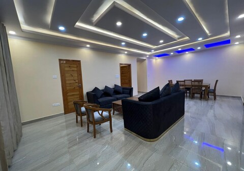 Fantastic Three Bed Apartment B&B