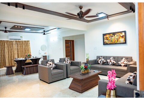 Mahas Vrindavan Homestays|| Entire 3BHK