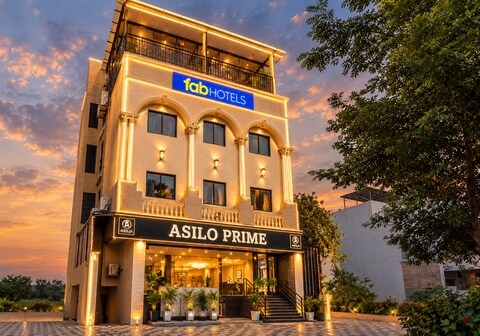 FabHotel Asilo Prime