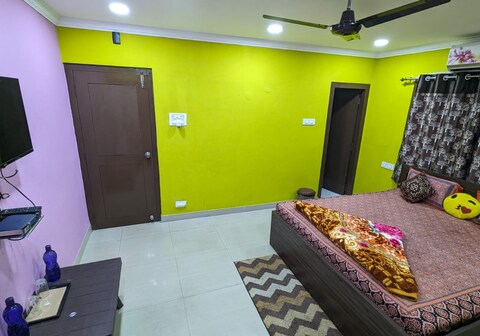 DD Guest house in Salt Lake Sector 3