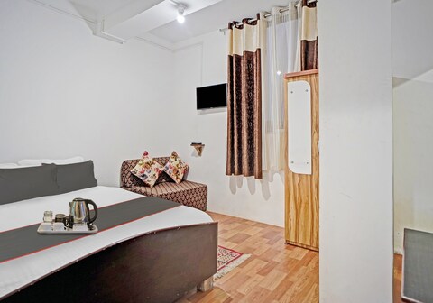 Capital O Laxmi Niwas