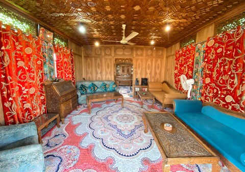 Houseboat New heidi