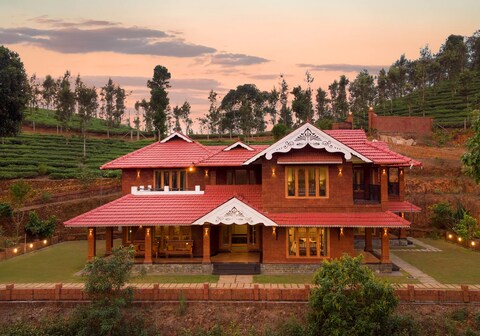 Regal Retreat by VEO - Part of StayVista