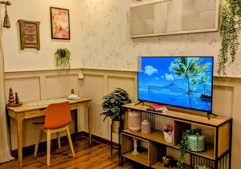 Charming Nook Free Wifi & breakfast