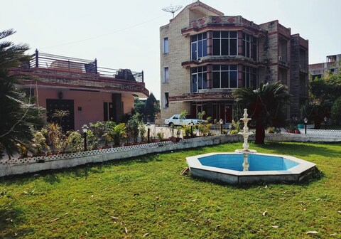 HOTEL SAKSHI AND SAJAN RESTURANT