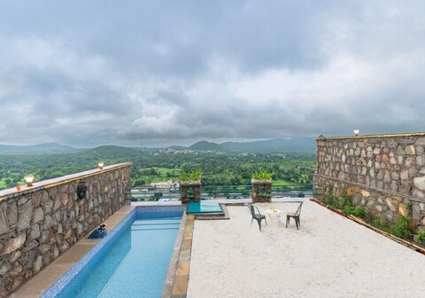 Villa Mountain Maldives