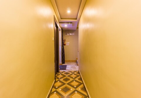 Hotel Grand Marvel Residency