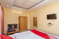 OYO 22478 Hotel Gayathri Grand, Tirupati OYO 22478 Hotel Gayathri Grand, Tirupati