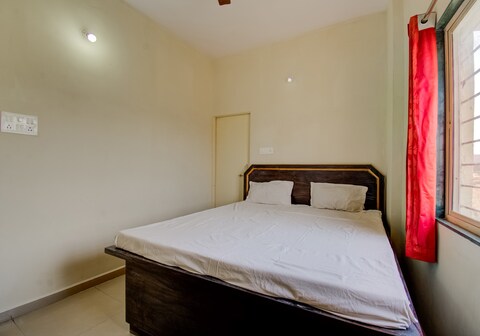 SPOT ON 65570 Clock tower inn