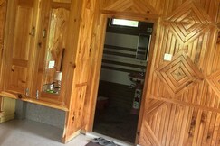 BIRDS LOVE HOUSe Kalgha, Tosh BIRDS LOVE HOUSe Kalgha, Tosh