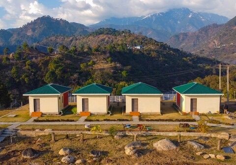 Dhauladhar View Village Resort Dharamshala