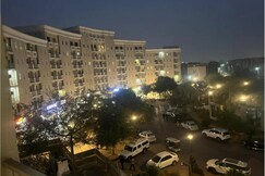 Ladli Ju Awaas, Vrindavan Ladli Ju Awaas, Vrindavan