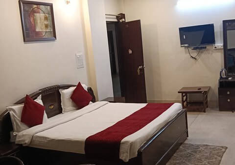 Hotel Rohit Residency