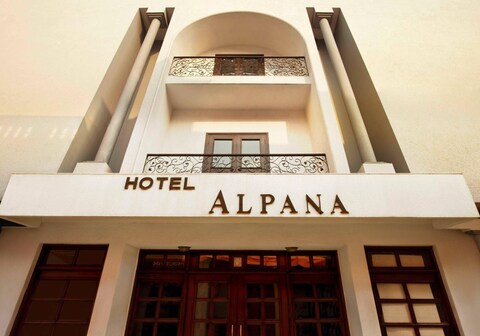 Hotel Alpana @ Har ki Pauri Road