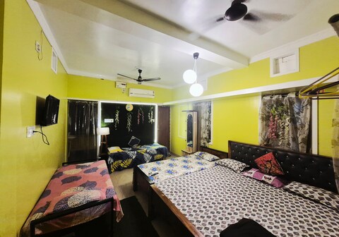 Pravuprasad Homestay in bhubaneswar: retreats with modern comfort
