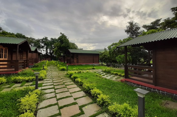 Cocorico Stay Ya Cottage, Alibaug