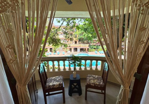 Macram Moss Chic Cozy 2BHK Boho Pool View apt