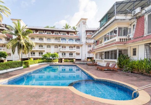 Sapna Homes 4BHK Penthouse 5min to Beach