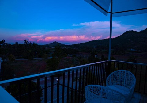 Nandi Hills Farm Villa