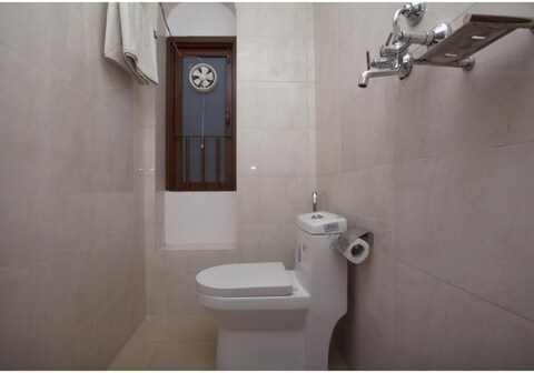 Hotel Rosemary Homes