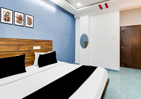 Super Townhouse Hitech City Near Yashoda Hospital